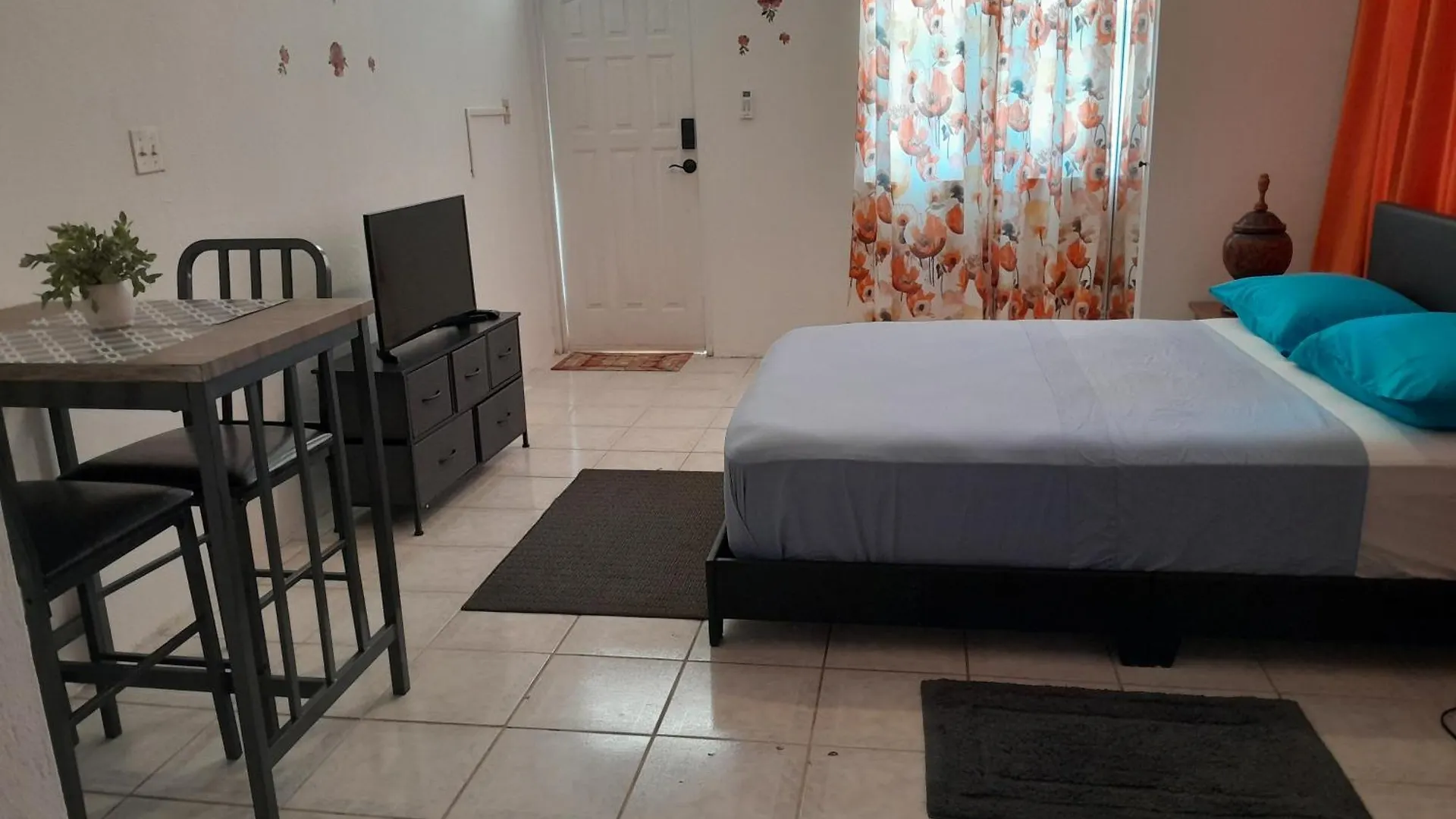 Abigail Diamond 1 Bedroom Near Nanny Cay Marina Tortola Island 0*,